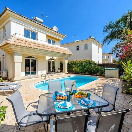 Villa Oscar Протарас Екстериор снимка